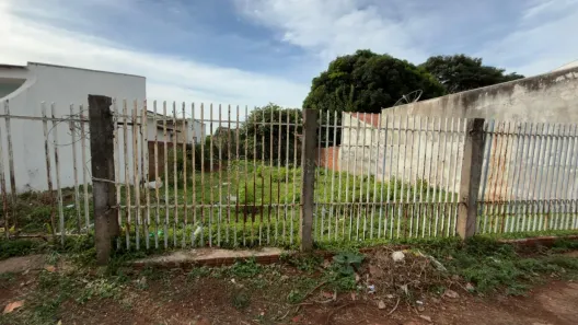 à venda, 395m² no Parque Residencial Quebec, Maringá