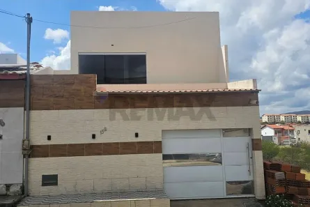 Casa com 2 Quartos à venda, 140m² no Jequiezinho, Jequié