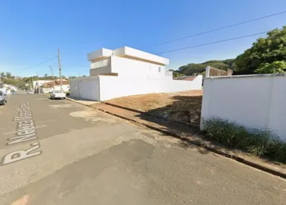 Lote/Terreno com 1 Quarto à venda, 420m² no Jardim Satélite, Andradas