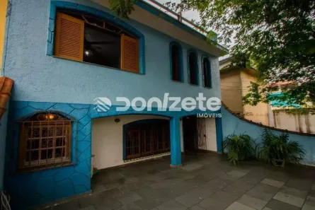 Casa com 3 Quartos à venda, 231m² no Jardim Stella, Santo André