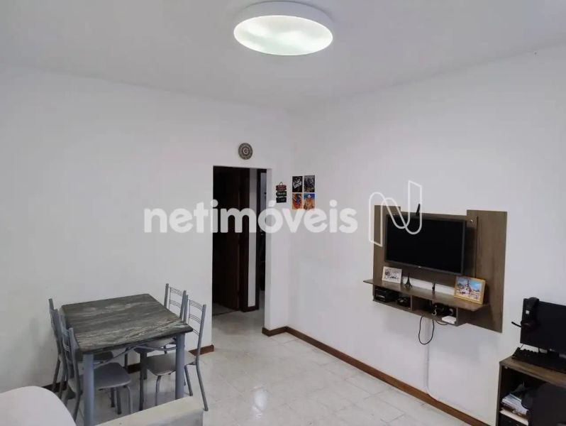 Casa com 2 quartos — Copacabana, Belo Horizonte