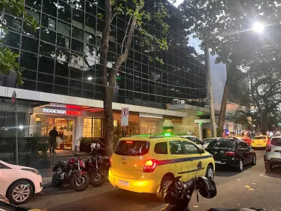 Ponto Comercial para alugar, 140m² no Leblon, Rio de Janeiro