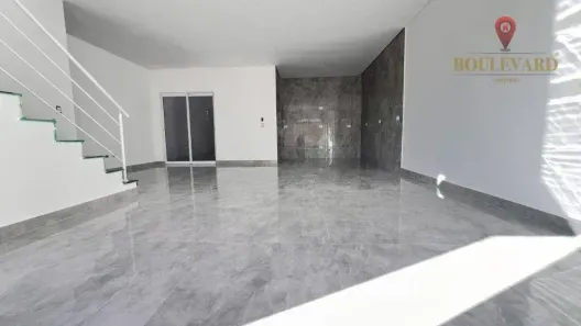 Sobrado com 3 Quartos à venda, 126m² no Boqueirão, Curitiba