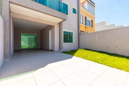 Casa com 3 Quartos à venda, 140m² no Cidade Industrial, Curitiba