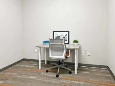 Sala Comercial para alugar, 10m² no Cremação, Belém