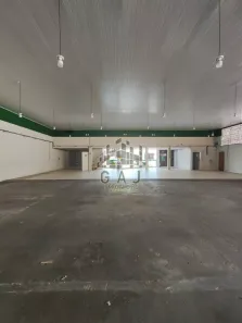 Galpão/Depósito/Armazém para alugar, 800m² no Loteamento Industrial, Santa Bárbara D'Oeste