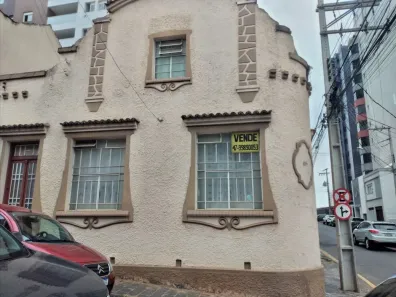 Casa com 3 Quartos à venda, 364m² no Centro, Ponta Grossa