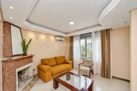Casa com 4 Quartos para alugar, 315m² no Jardim Itu, Porto Alegre