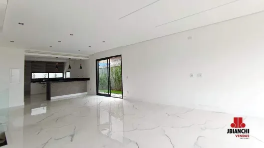 Sobrado com 2 Quartos à venda, 230m² no Fazenda Rodeio, Mogi das Cruzes
