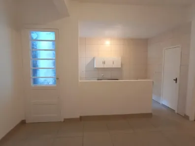 Apartamento com 2 Quartos para alugar, 58m² no Centro Histórico, Porto Alegre
