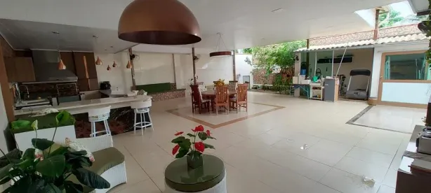 Casa com 4 Quartos à venda, 328m² no Santo Agostinho, Volta Redonda