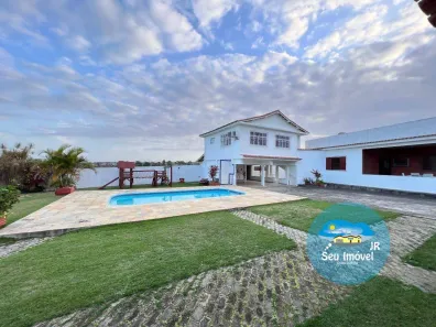 Fazenda/Sítio com 5 Quartos à venda, 300m² no Fazendinha, Araruama