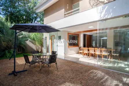 Casa de Condomínio com 3 Quartos à venda, 250m² no Esperança, Londrina