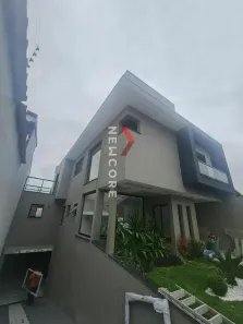 Sobrado com 3 Quartos à venda, 400m² no Chácara Jafet, Mogi das Cruzes
