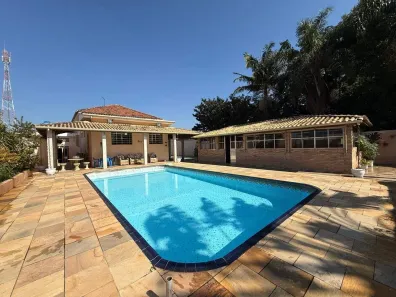 Casa com 5 Quartos à venda, 305m² no Nogueira, Guararema