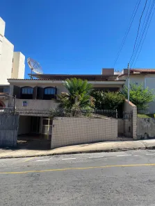 Casa com 3 Quartos à venda, 480m² no Bairu, Juiz de Fora