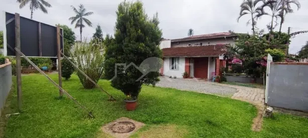 Lote/Terreno à venda, 555m² no América, Joinville
