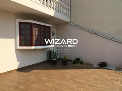 Casa com 3 Quartos à venda, 221m² no Vila Galvão, Jundiaí