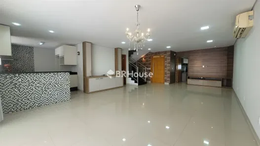 Casa de Condomínio com 3 Quartos à venda, 290m² no Jardim Imperial, Cuiabá