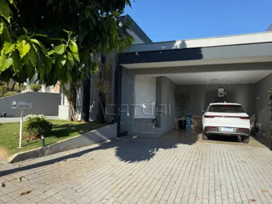 Casa de Condomínio com 3 Quartos à venda, 230m² no Esperança, Londrina