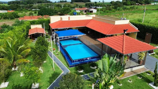 Fazenda/Sítio com 3 Quartos à venda, 2060m² no , Nerópolis