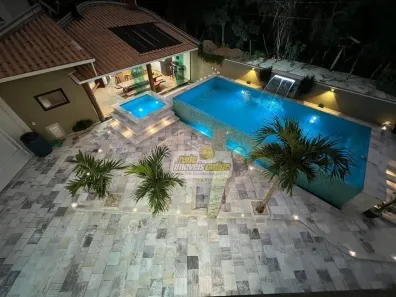 Casa com 3 Quartos à venda, 197m² no Jardim Nenê Gomes, Uberaba
