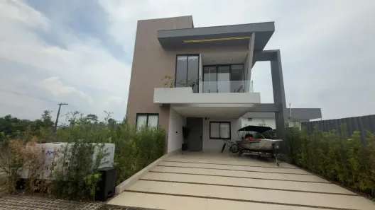 Casa de Condomínio com 3 Quartos à venda, 295m² no Ponta Negra, Manaus