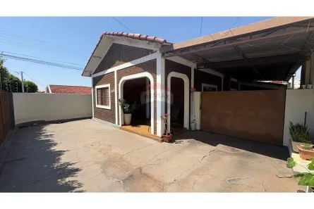 Casa com 3 Quartos à venda, 168m² no Centro, Andradina