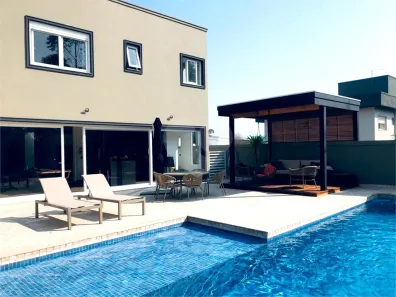 Casa de Condomínio com 3 Quartos para venda ou aluguel, 500m² no São Paulo II, Cotia