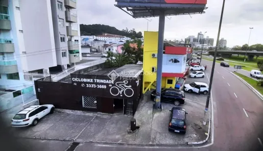 Lote/Terreno à venda, 300m² no Trindade, Florianópolis