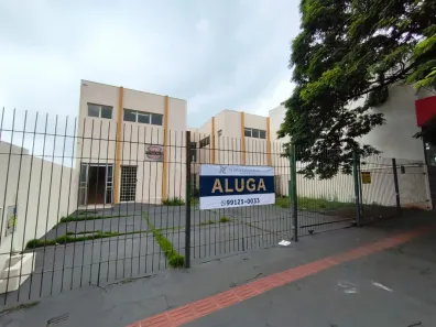 Prédio Comercial para alugar, 594m² no Conjunto Habitacional Inocente Vila Nova Júnior, Maringá