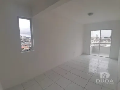 Apartamento com 2 Quartos para alugar, 75m² no Caminho Novo, Palhoça