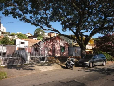 Casa com 2 Quartos à venda, 135m² no Jardim Sabará, Porto Alegre
