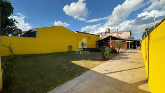 Casa com 3 Quartos para alugar, 165m² no Lindóia, Curitiba