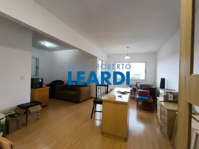 Apartamento com 2 Quartos para alugar, 96m² no Vila Hamburguesa, São Paulo