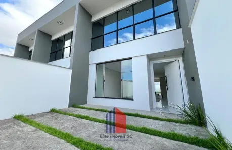 Sobrado com 3 Quartos à venda, 106m² no Boa Vista, Joinville