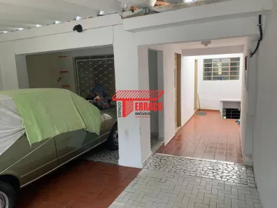 Casa com 2 Quartos à venda, 176m² no Vila Vitória, Santo André