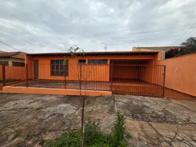 Casa com 5 Quartos à venda, 252m² no Bancários, Londrina