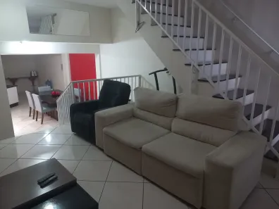 Sobrado com 3 Quartos à venda, 166m² no Jardim Las Vegas, Santo André