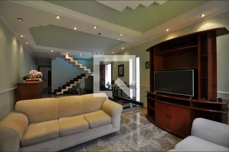 Casa com 3 Quartos à venda, 240m² no Vila Paiva, São Paulo