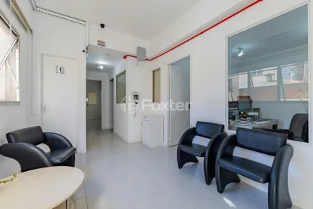 à venda, 230m² no São Geraldo, Porto Alegre