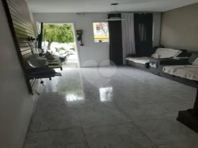 Casa com 2 Quartos à venda, 83m² no Vila Carrão, São Paulo