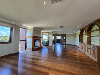 Apartamento com 3 Quartos à venda, 247m² no Passo da Areia, Porto Alegre