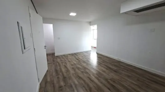 Sala Comercial para alugar, 55m² no Vila Cordeiro, São Paulo