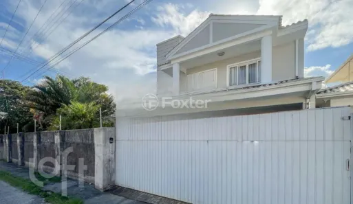 Casa com 3 Quartos à venda, 217m² no Morro das Pedras, Florianópolis