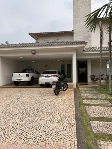 Casa de Condomínio com 3 Quartos à venda, 228m² no Jardins Madri, Goiânia