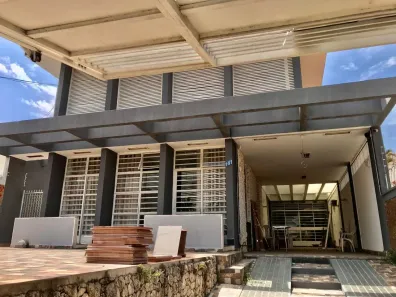 Casa com 5 Quartos à venda, 500m² no Vila Hortência, Sorocaba