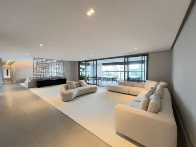 Apartamento com 4 Quartos para alugar, 316m² no Cambuí, Campinas