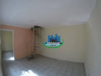 Casa com 2 Quartos à venda, 105m² no Jardim Santa Cecília, Guarulhos