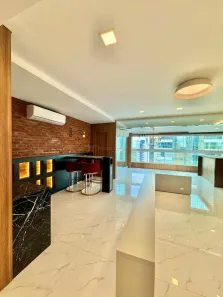 Apartamento com 3 Quartos à venda, 222m² no Zona 01, Maringá